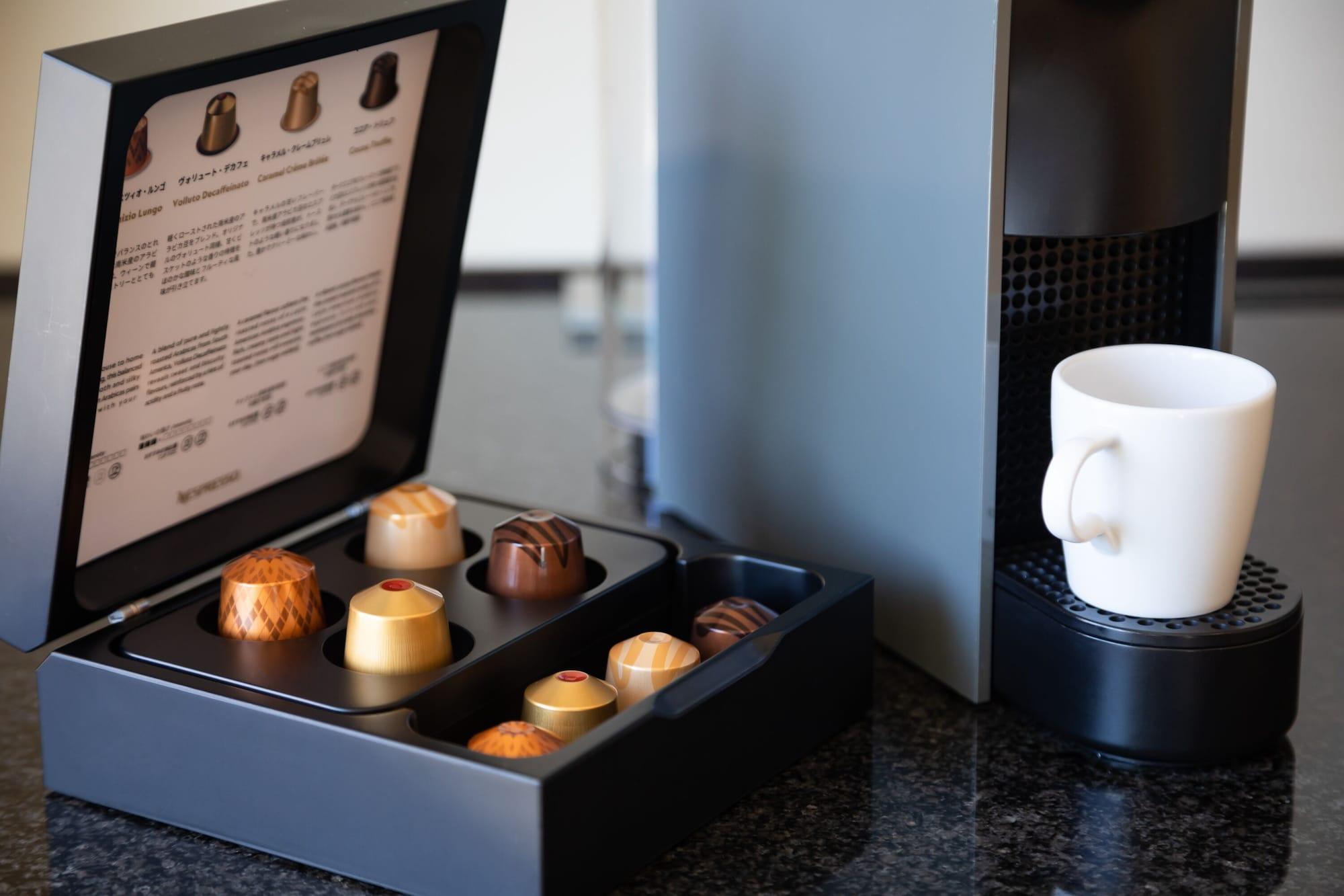 Marunouchi Hotel Tokio Zewnętrze zdjęcie A Nespresso coffee machine